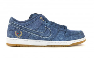 Nike SB Dunk Low Rivals Pack "East"